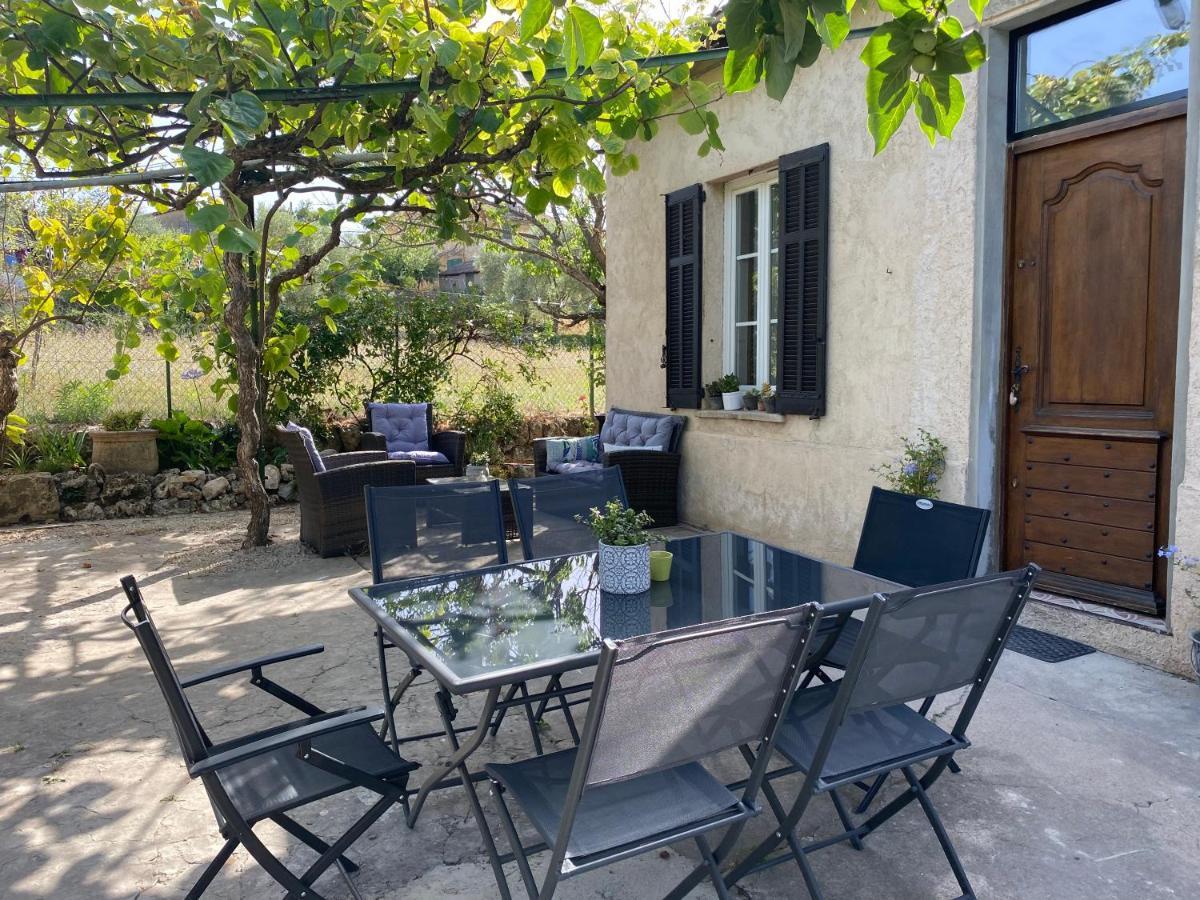La Bastide De Jean Maison De Charme Dans Un Domaine Equestre Prive Грас Екстериор снимка